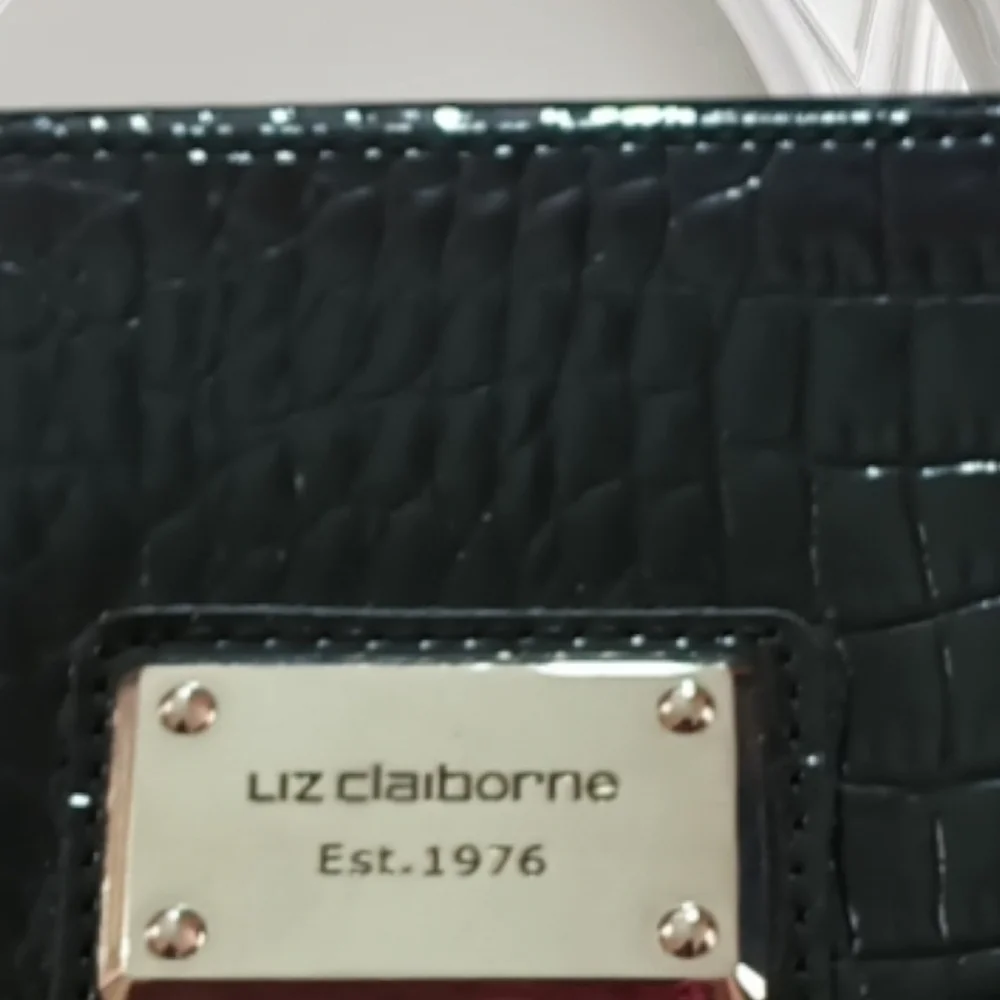 Liz Claiborne Black Faux Croc Jewelry Travel Organizer NWT